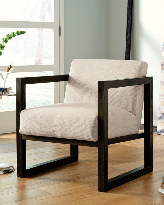 Alarick Accent Chair